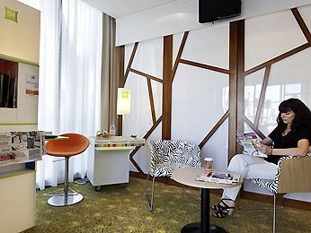 Centre La Timone Hotel