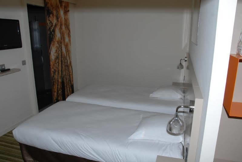 Centre La Timone Hotel 2*